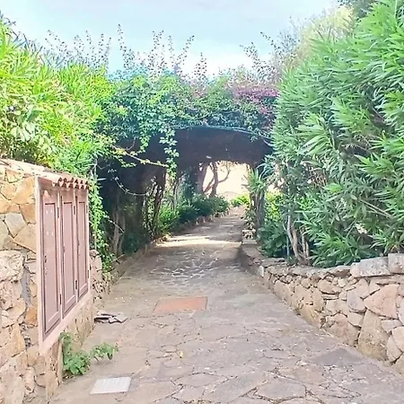 S'arborinu With Terrace Overlooking The Sea